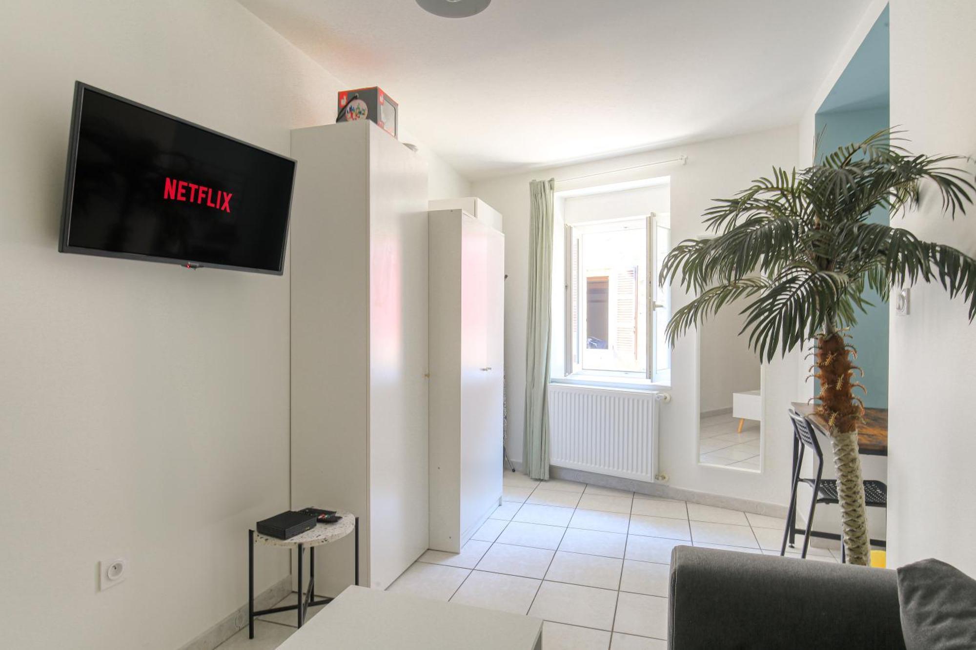 Le Triplex, 2 Chambres, 2 Salles De Bain Lagnieu Exterior photo
