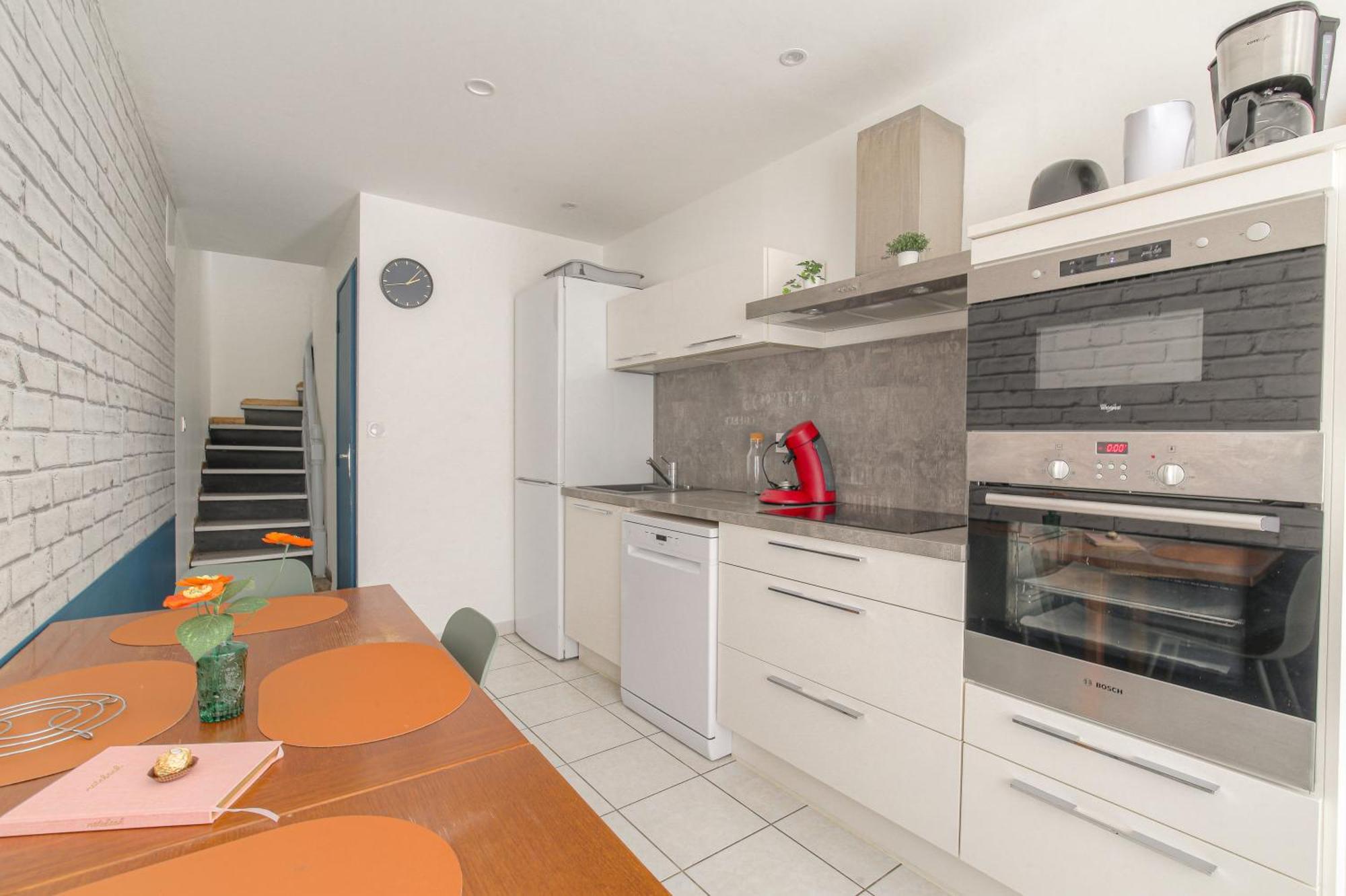 Le Triplex, 2 Chambres, 2 Salles De Bain Lagnieu Exterior photo